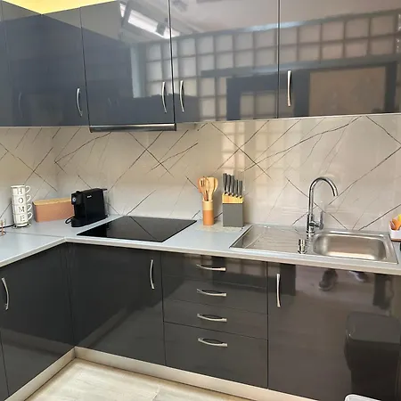 Апартаменты Xanda Escape